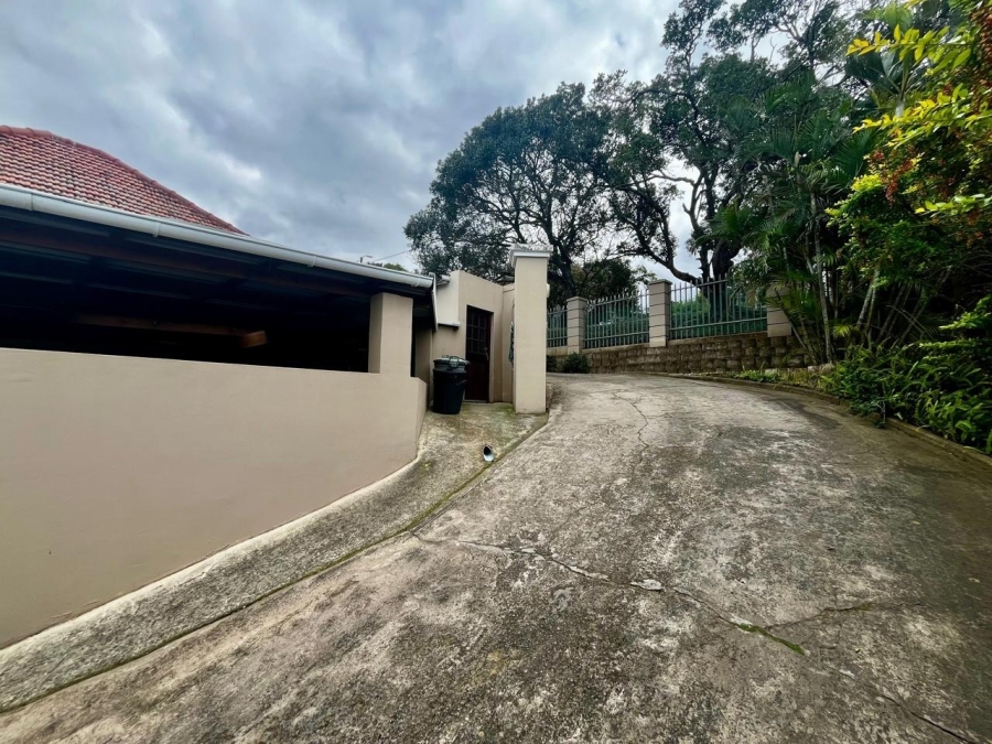 5 Bedroom Property for Sale in Nahoon Eastern Cape